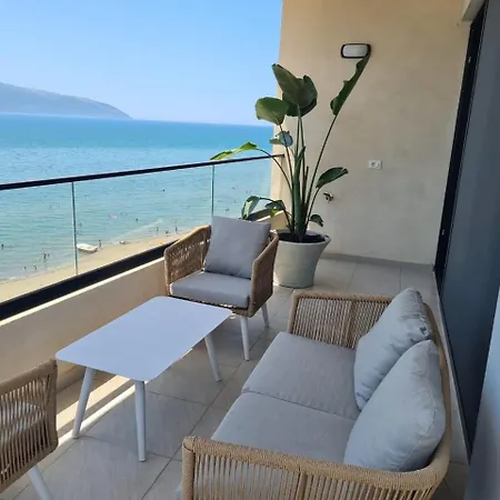 Appartement Seaside Serendipity Vlorë